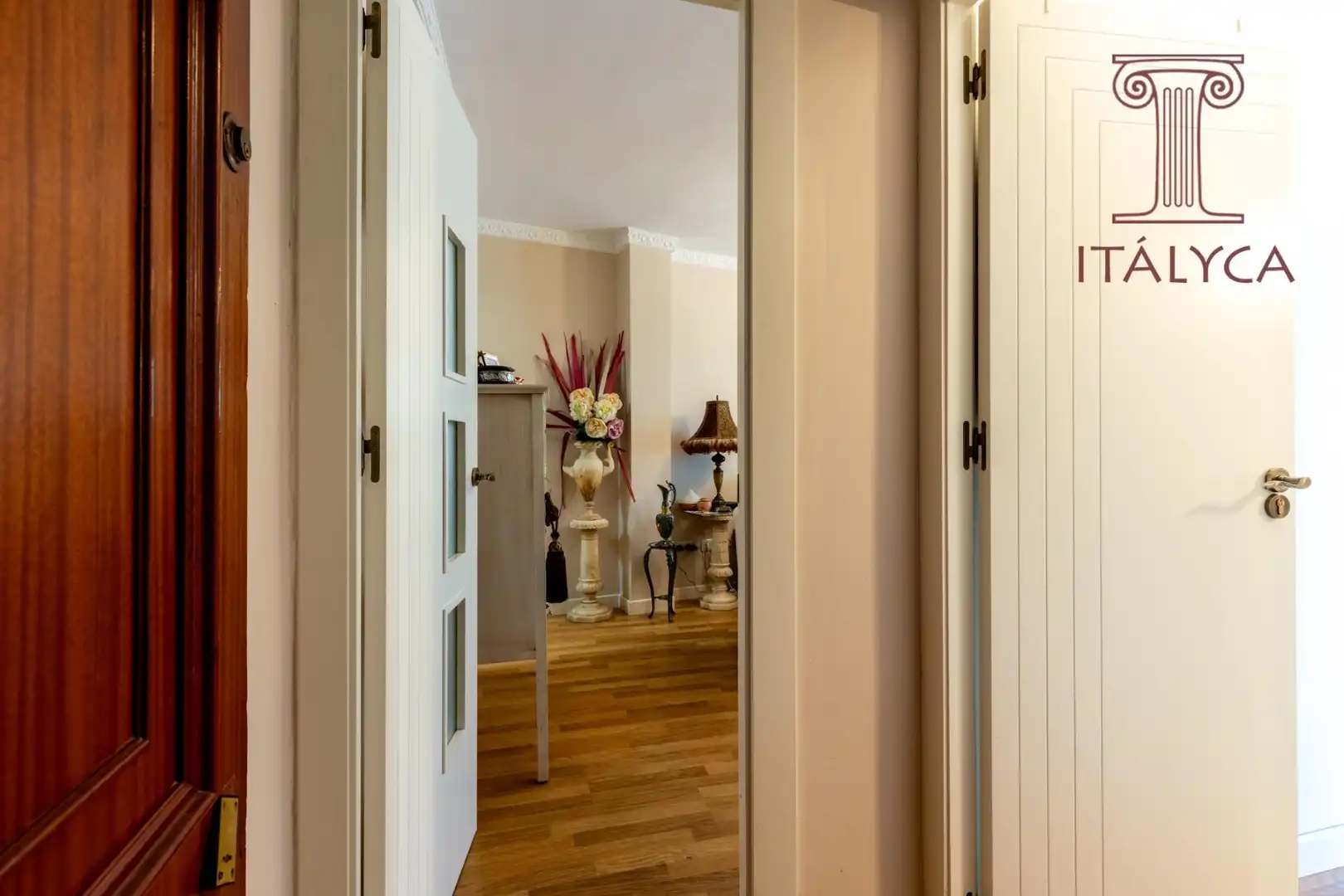 Flat for sale in Sevilla  with Air Conditioner, Heating and Terrace