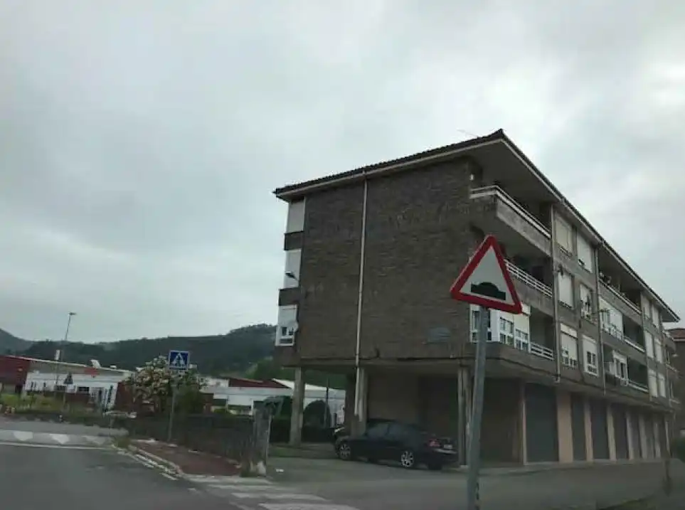 Parking de Piso en venta en Ampuero
