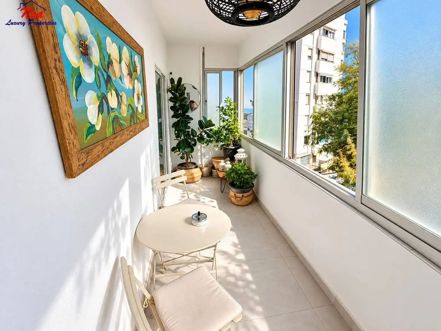 Apartamento con balcón en venta en Calle Tres Banderas, imagen 3