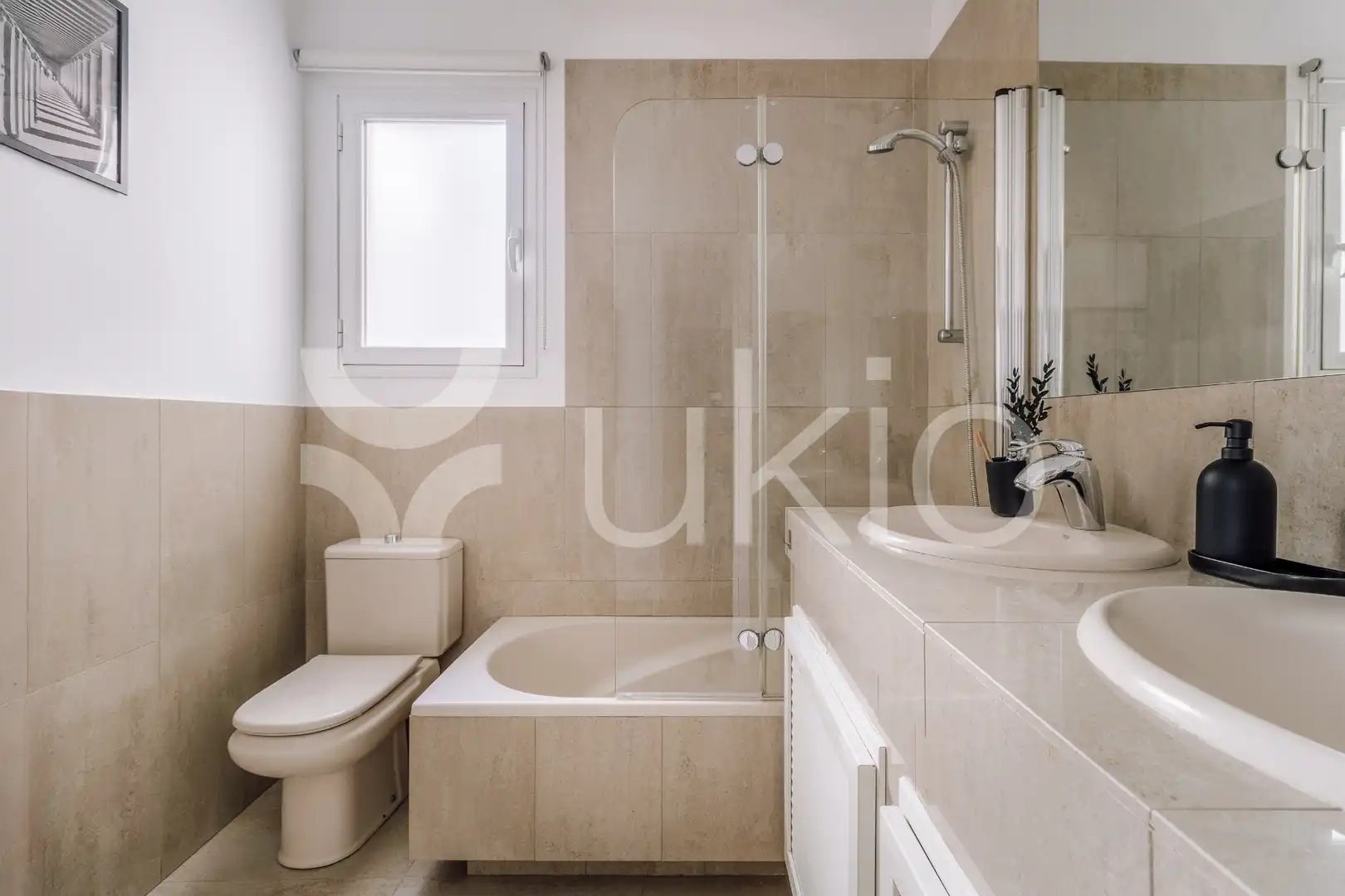 Badezimmer von Wohnungen zur Miete in Madrid mit Klimaanlage, Heizung und Terrasse