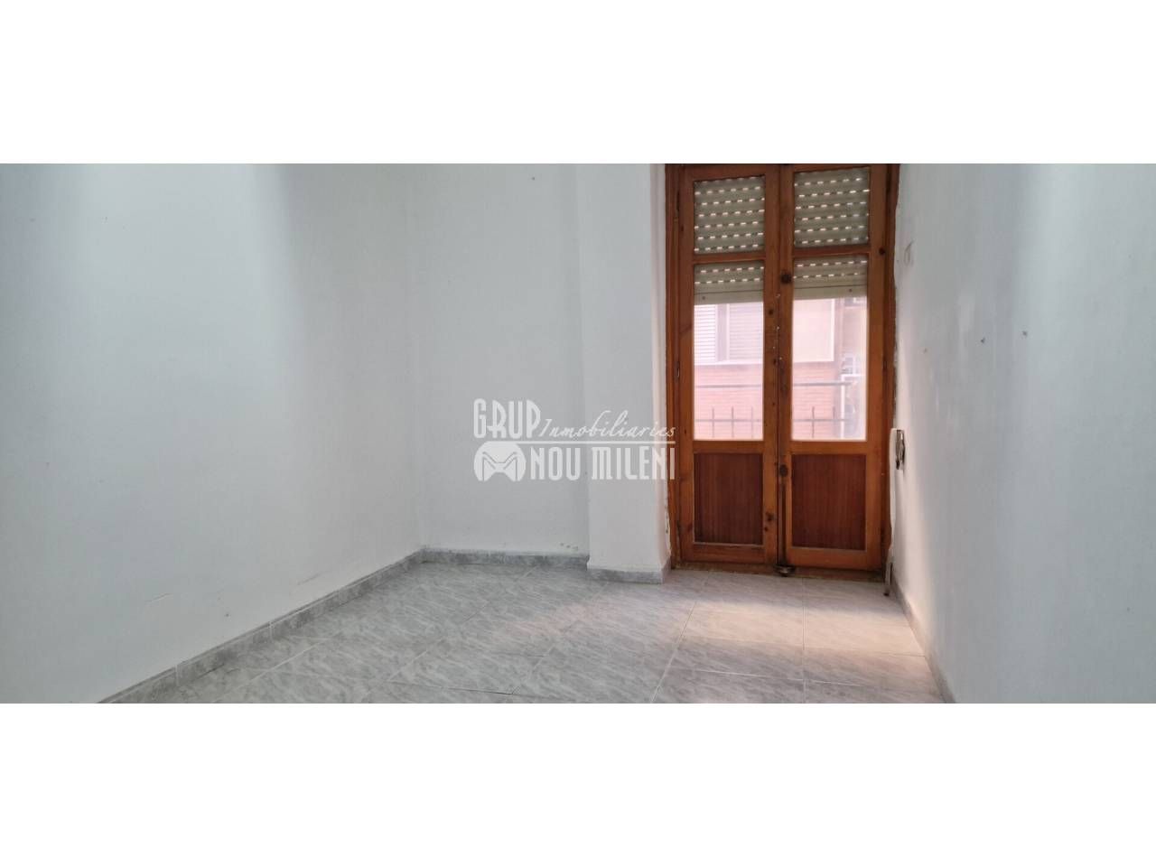 Flat for sale in Julio Colomer