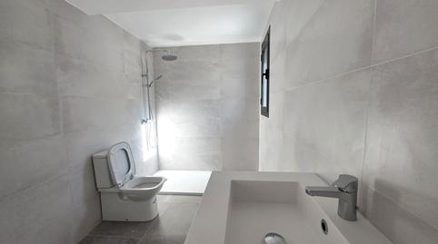 Foto 4 de Pis en venda a Calle Valdepeñas, 12, Arroyo de la Miel, Málaga