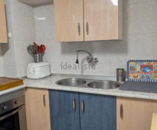 Foto 2 de Casa adosada en venta en Avenida de Andalucia, Fuerte del Rey, Jaén