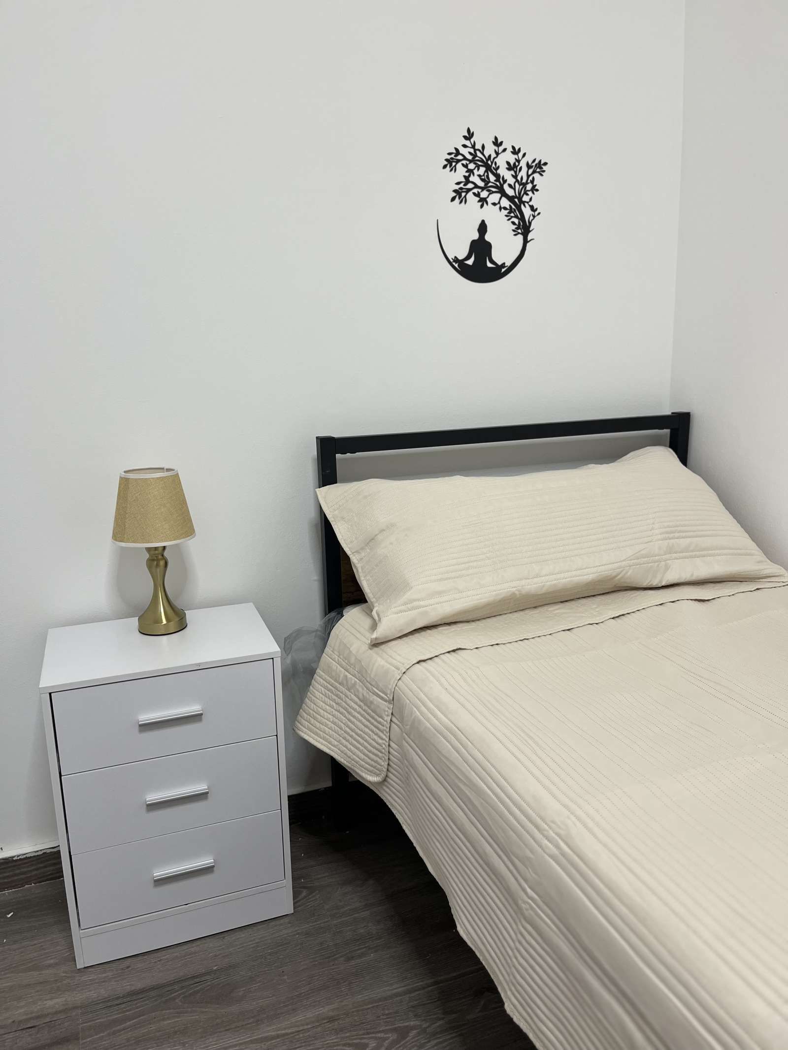 Bedroom of Flat to share in  Barcelona Capital  with Air Conditioner, Heating and Terrace