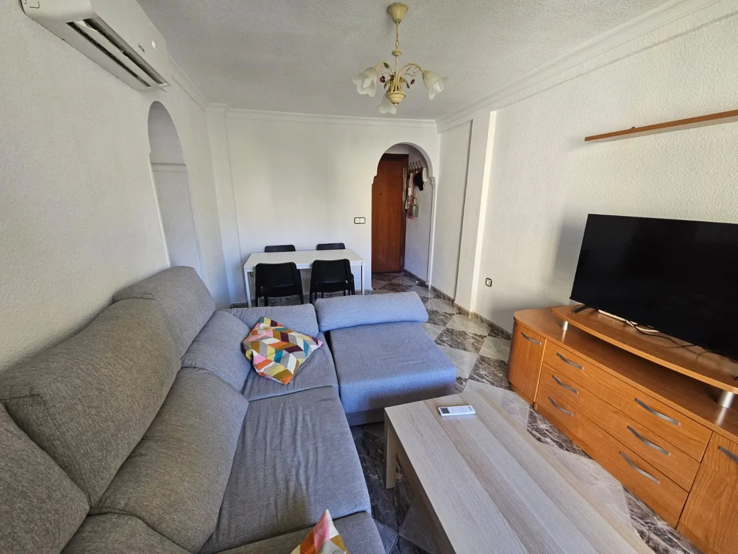 Living room of Flat to rent in Málaga Capital  with Air Conditioner, Terrace and Furnished