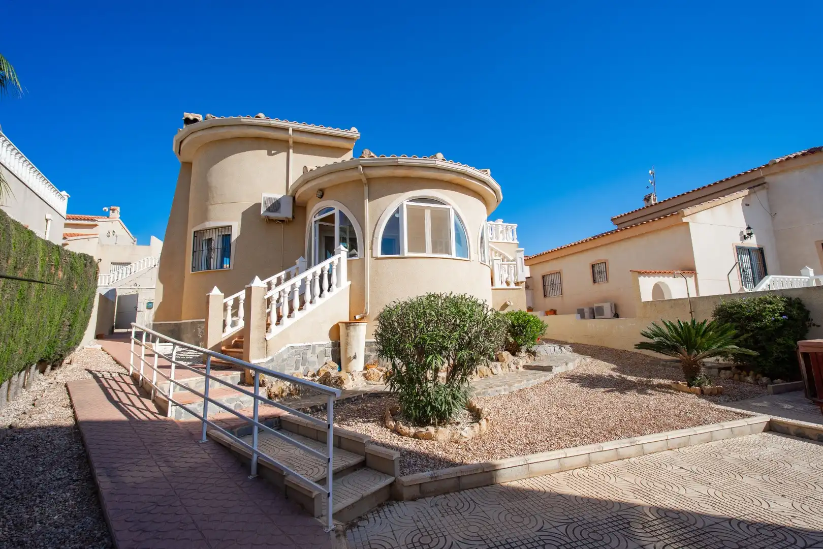 Vista exterior de Casa o chalet en venta en Rojales con Terraza y Piscina