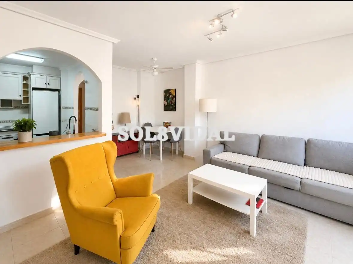 Sala d'estar de Casa o xalet en venda en Orihuela amb Terrassa, Balcó i Piscina comunitària