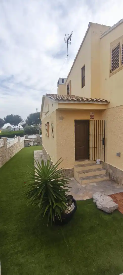 Villa mit Terrasse zum Verkauf in Carrer les Llimeres, imagen 9