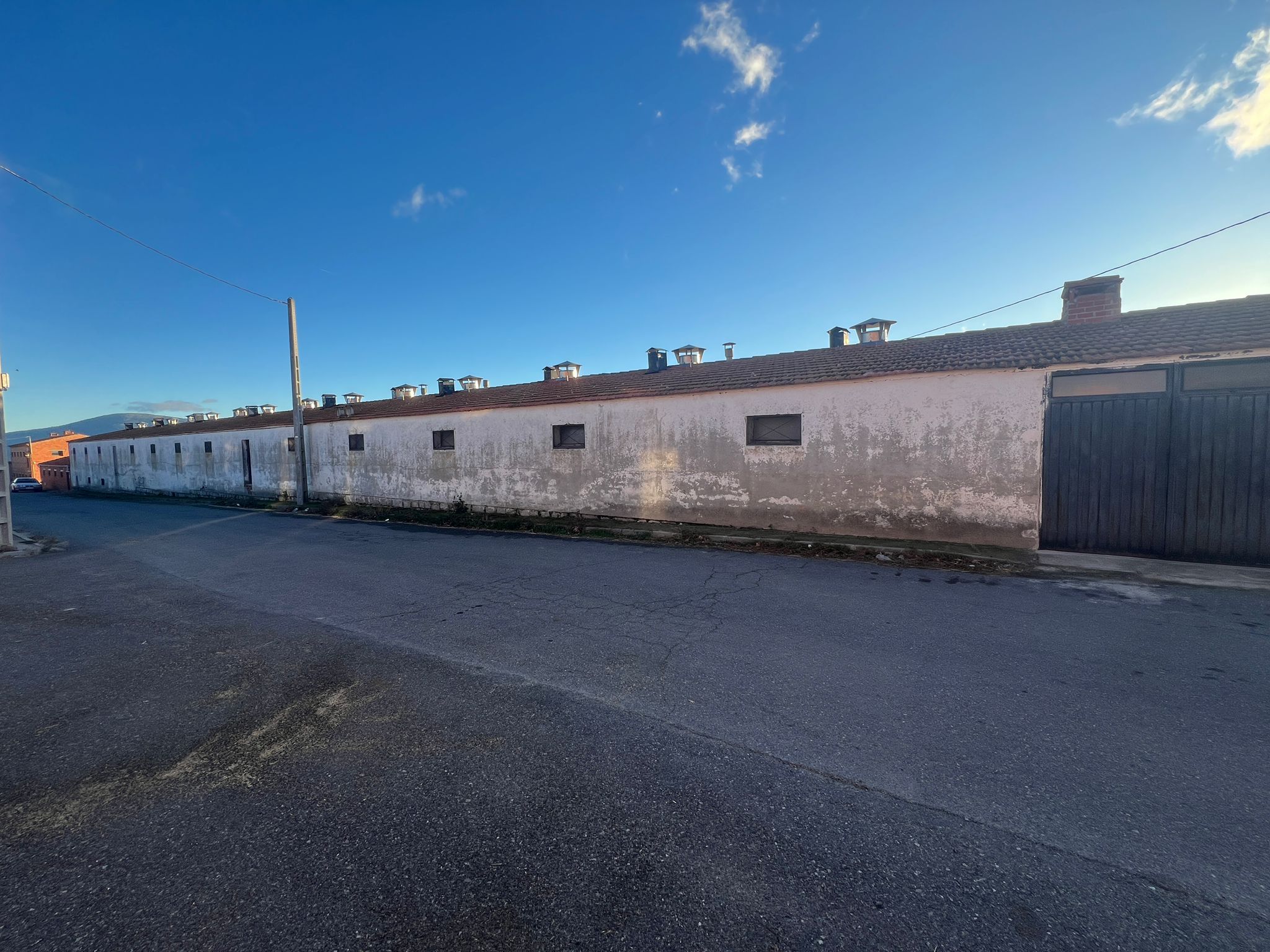 Exterior view of Industrial buildings for sale in El Barraco 