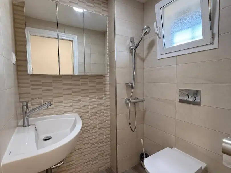 Bany de Casa o xalet en venda en L'Alfàs del Pi amb Aire condicionat, Terrassa i Balcó