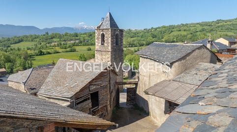 Masia a reformar en 3 casas