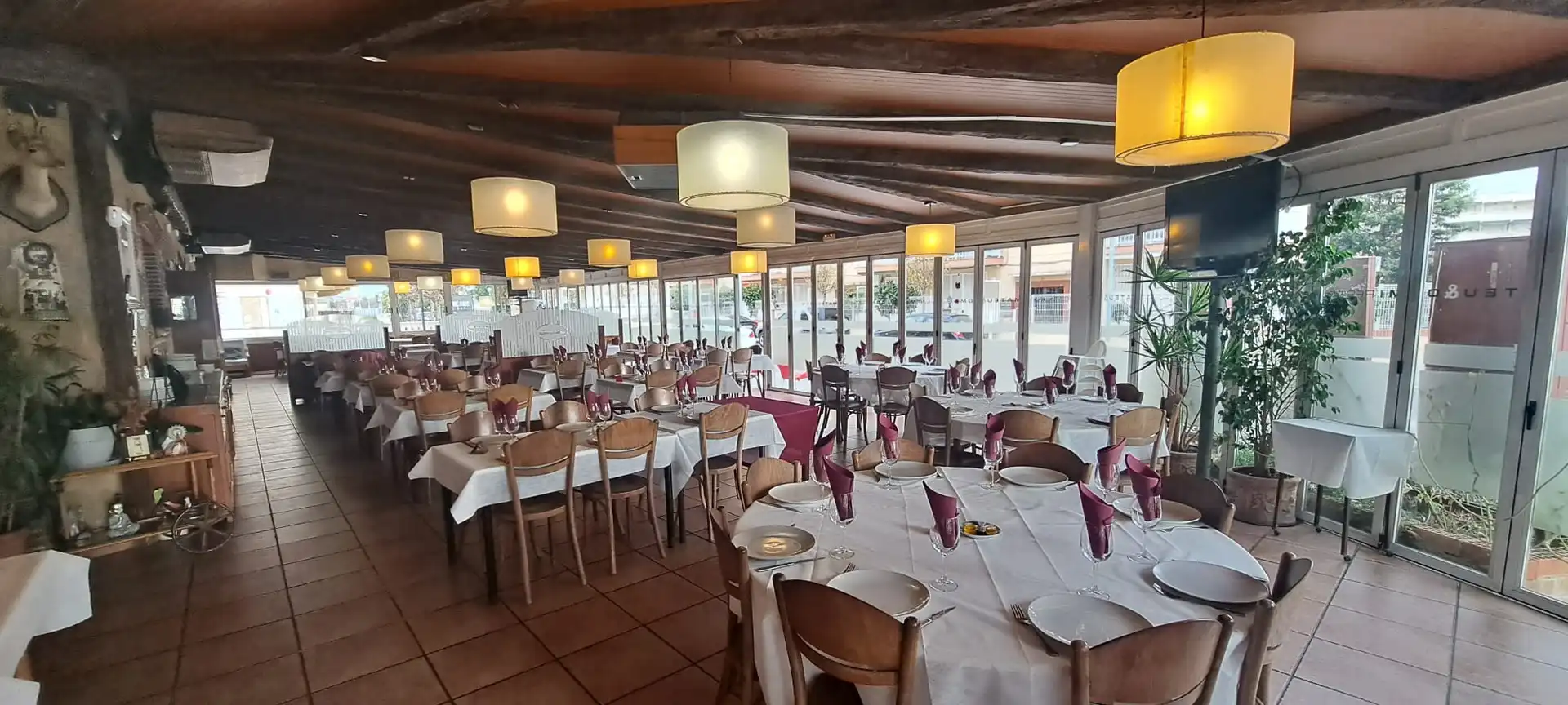 Business premises for sale in Carrer de Montserrat Caballé