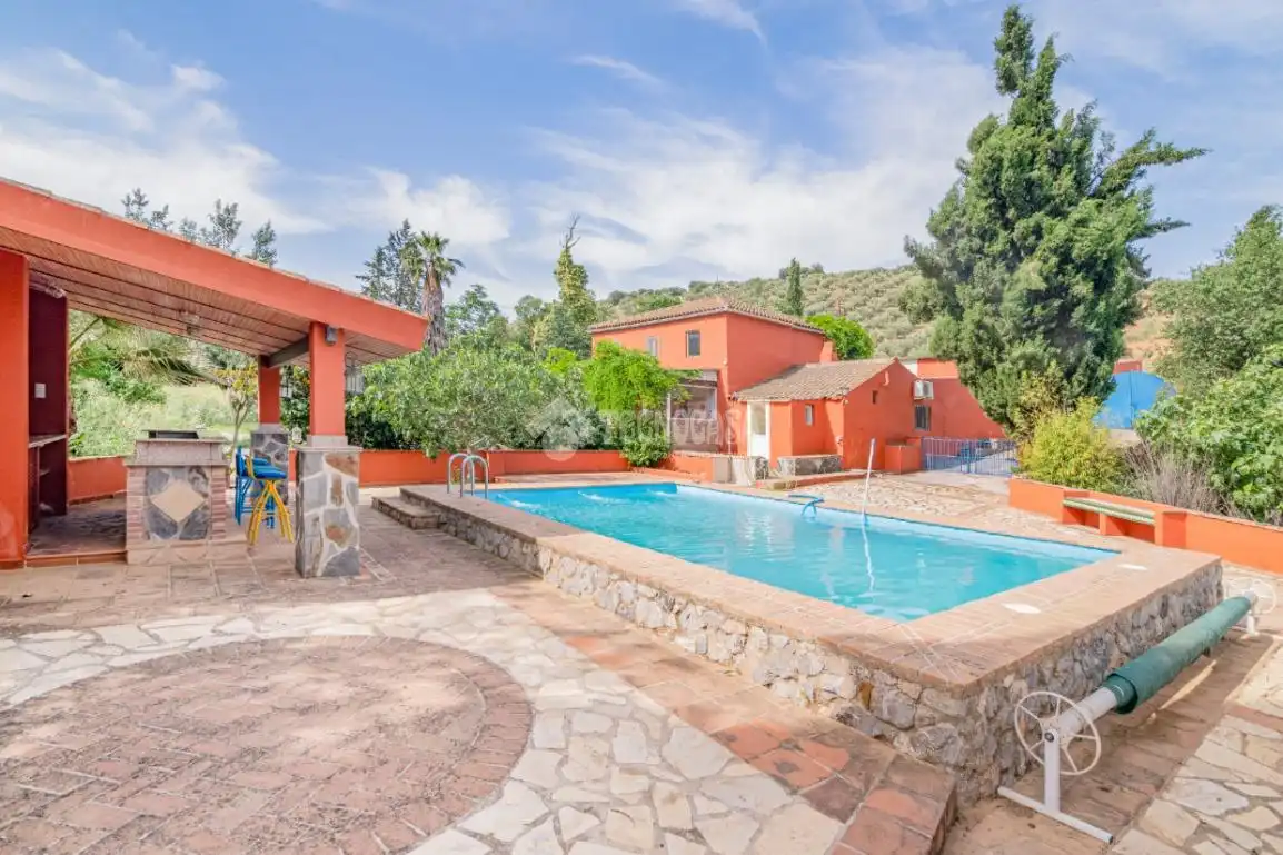Vista exterior de Finca rústica en venda en Loja amb Aire condicionat, Jardí privat i Terrassa