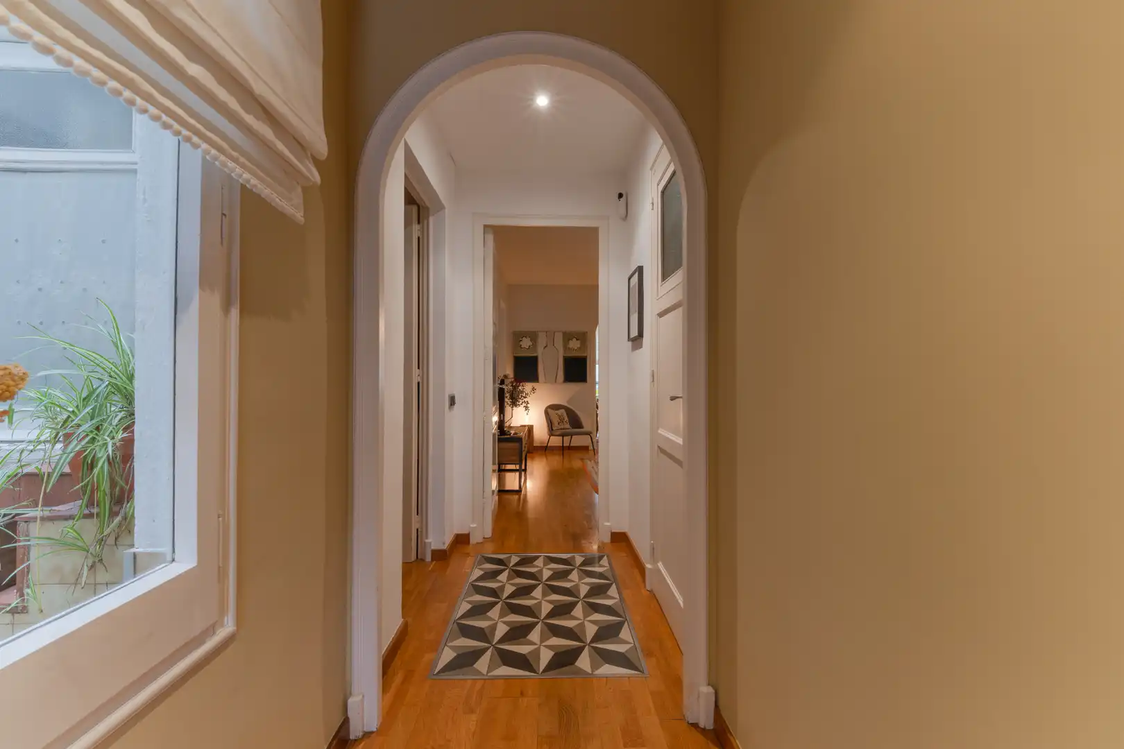 Wohnung zum Verkauf in Girona mit Heizung und Terrasse