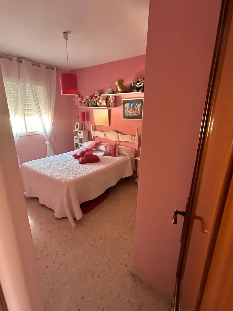 Dormitori de Casa o xalet en venda en Vélez-Málaga amb Aire condicionat, Terrassa i Traster