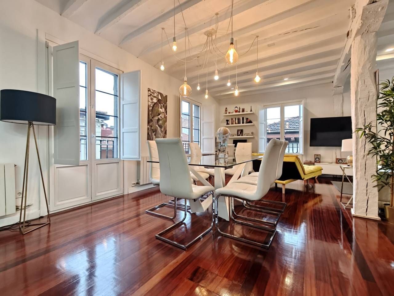 Dining room of Flat for sale in Bilbao   with Heating, Storage room and Balcony