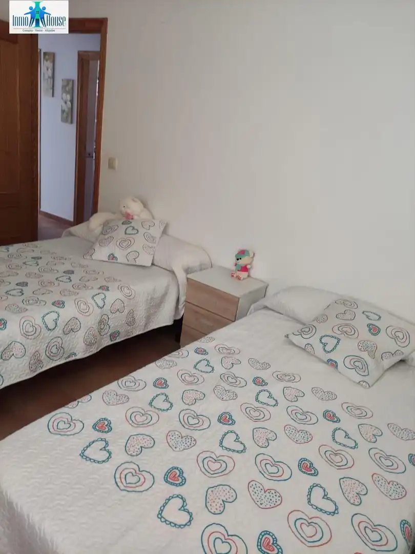 Habitación de Casa o chalet en venta en Valdeganga con Calefacción, Terraza y Trastero