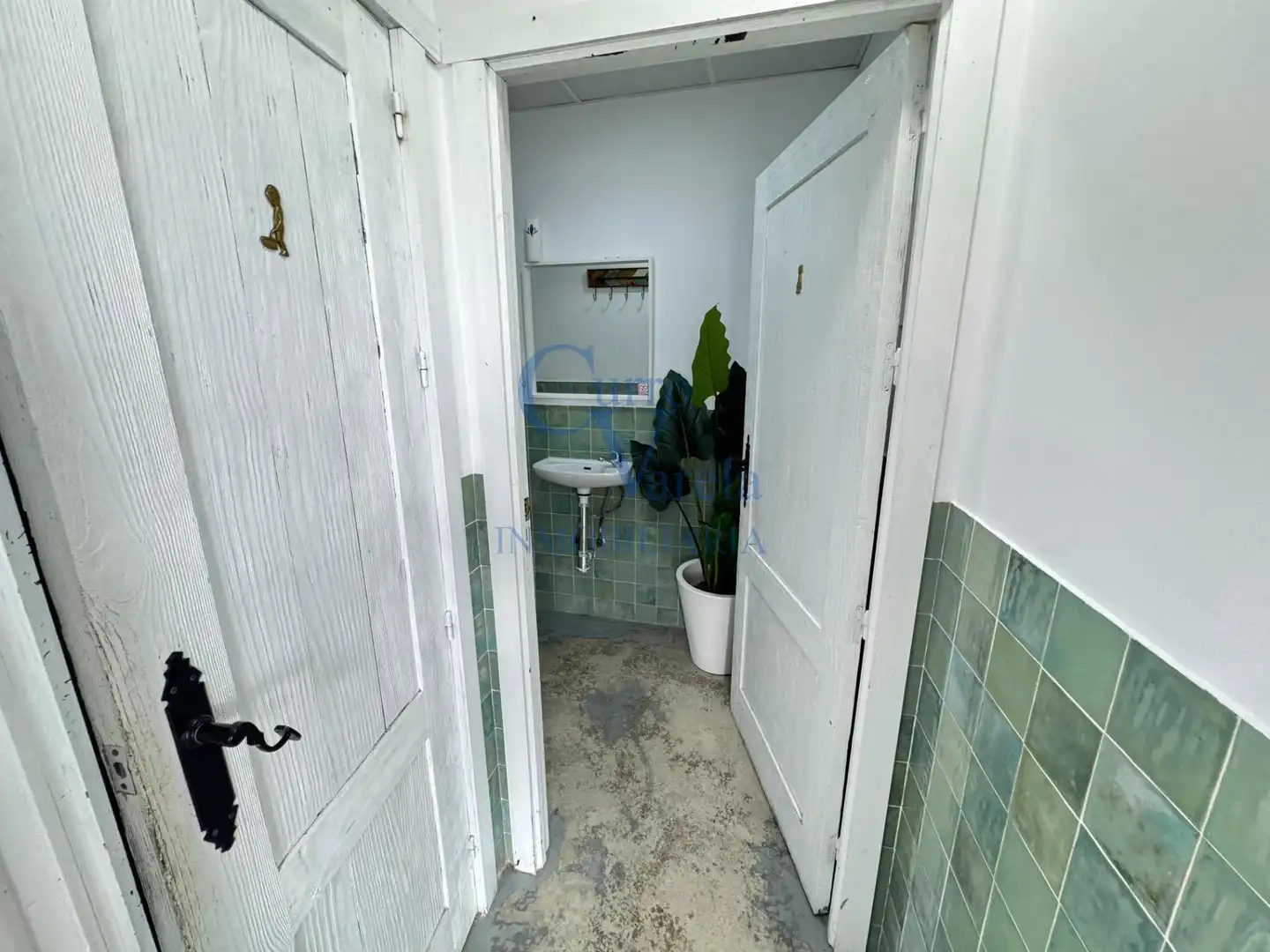 Bathroom of Country homes for sale in Dos Hermanas  with Air Conditioner, Private garden and Storage room