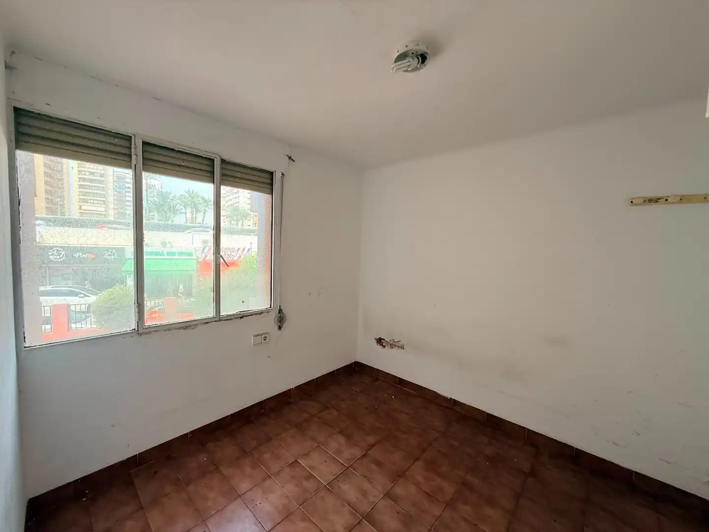 Dormitori de Apartament en venda en Benidorm amb Terrassa i Balcó