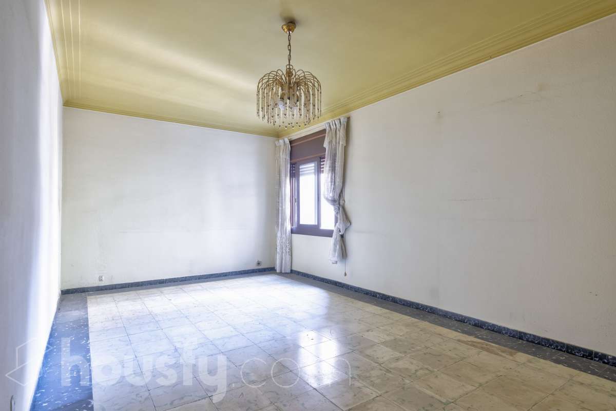 Living room of Flat for sale in  Barcelona Capital