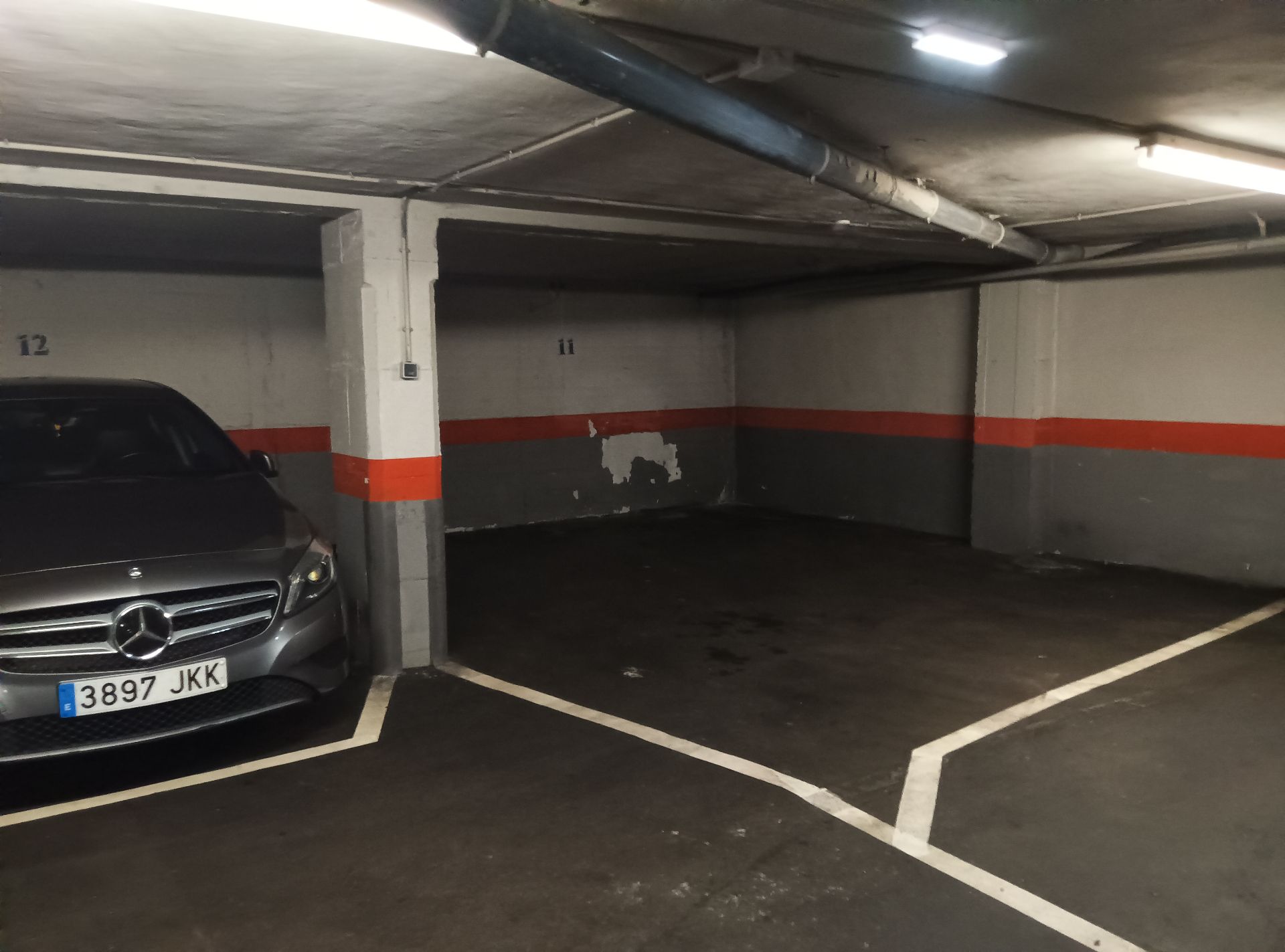 Garage to rent in Calle Fumaxil, San Lázaro - Otero - Villafría