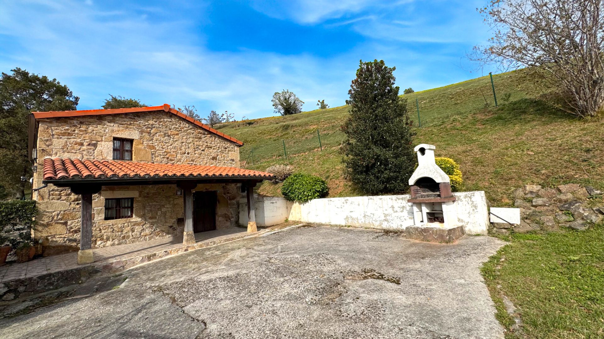 Finca rústica en venda en Liérganes amb Jardí privat, Terrassa i Moblat