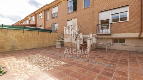 Foto 2 de Casa adosada en venda a Alovera, Guadalajara