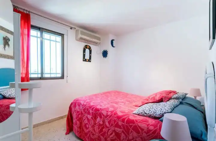 Habitación de Ático en venta en Sevilla con Aire acondicionado y Calefacción
