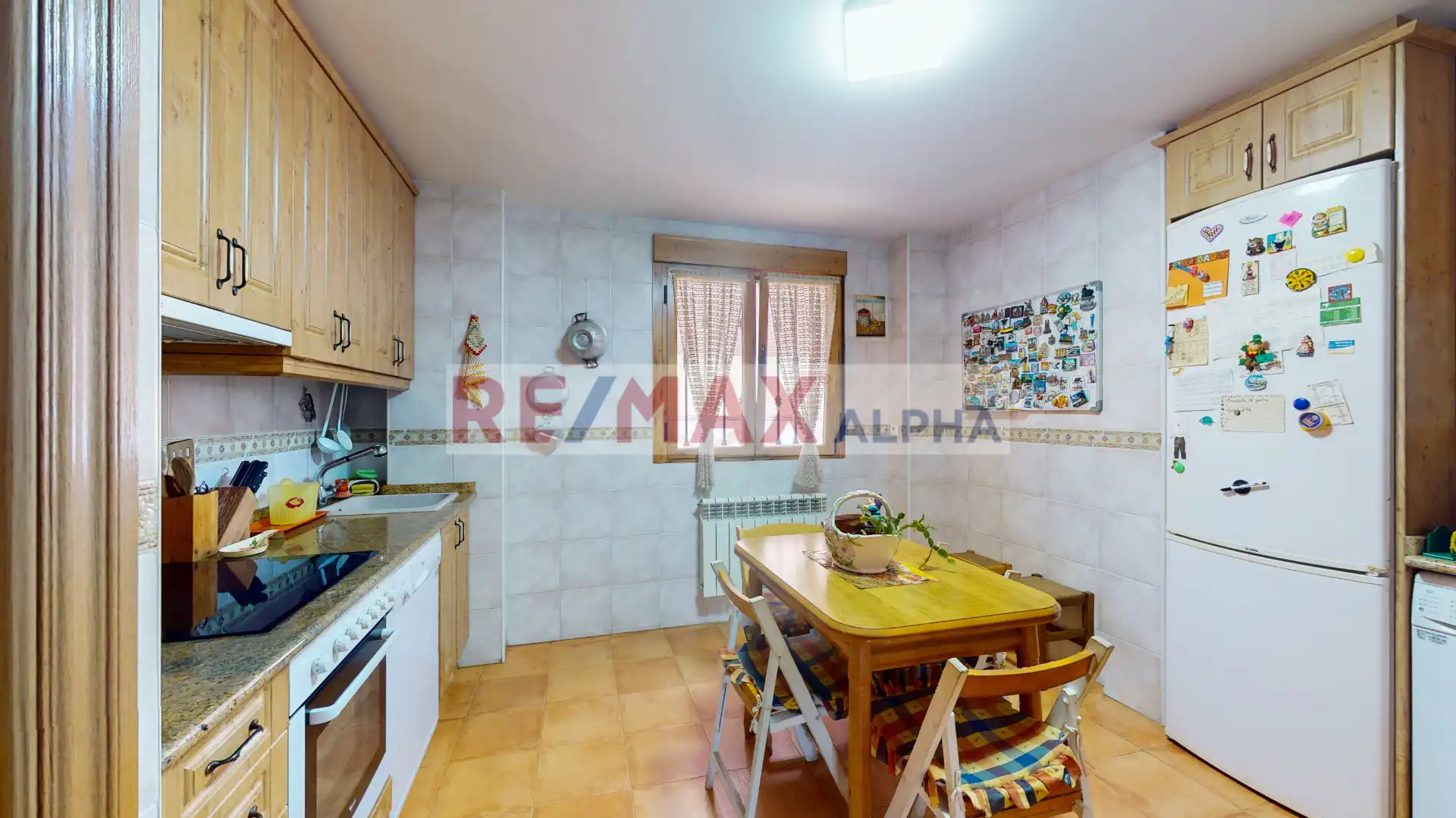 Cocina de Casa o chalet en venta en Medina del Campo con Calefacción, Jardín privado y Trastero