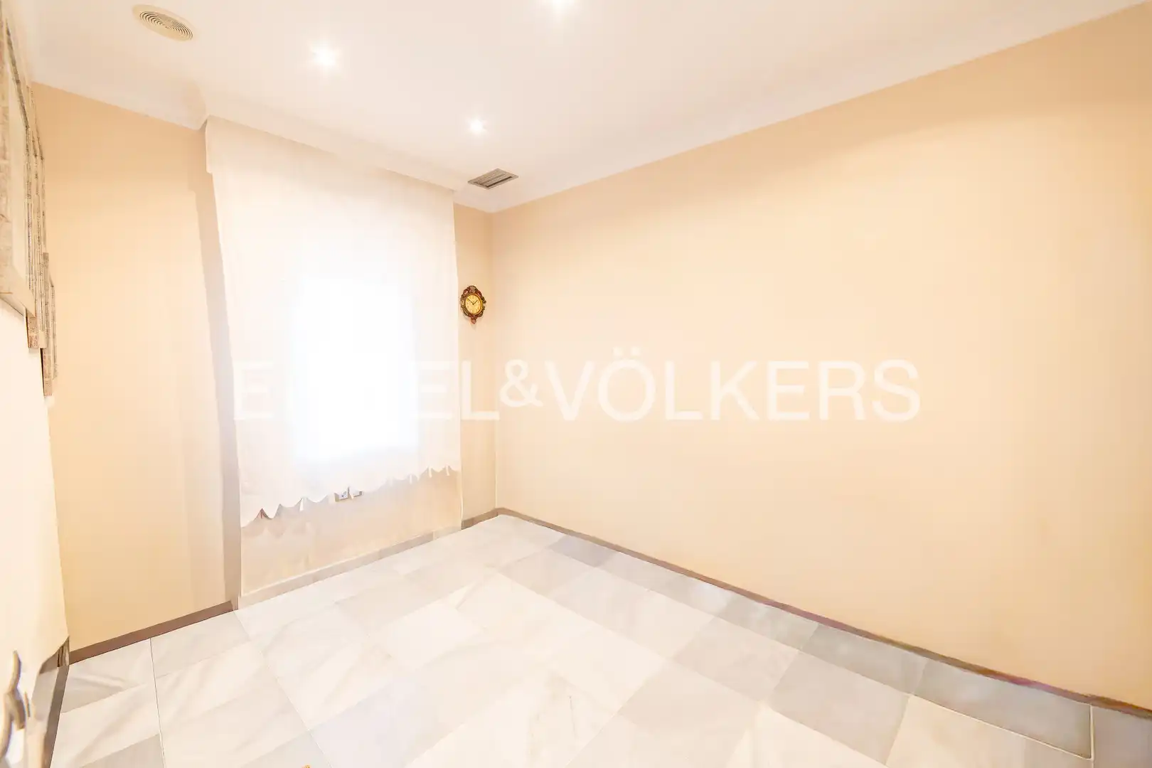 Bedroom of Country homes for sale in San Fernando  with Heating, Private garden and Swimming Pool