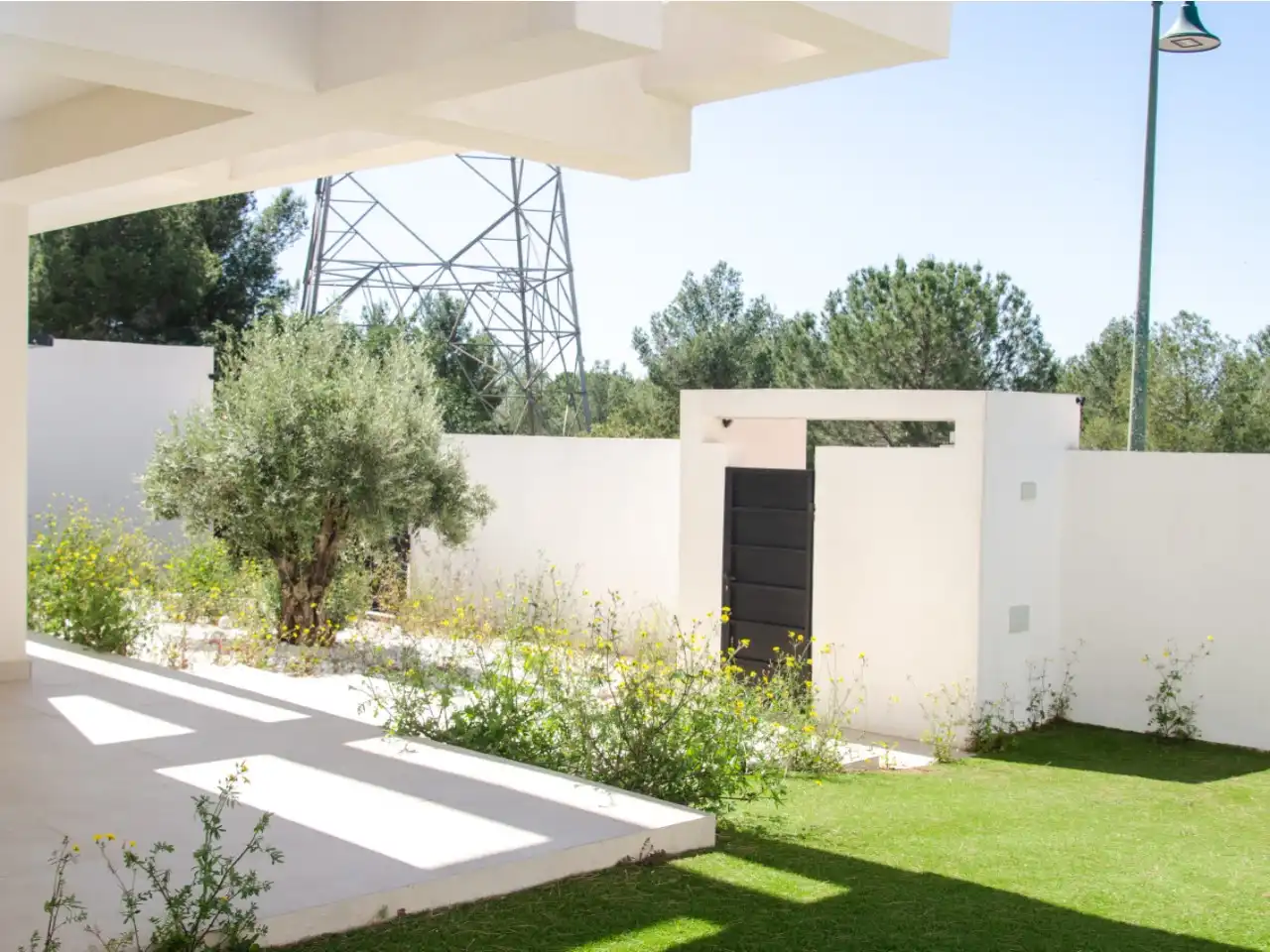 Vista exterior de Casa o xalet en venda en Bétera amb Aire condicionat, Jardí privat i Terrassa