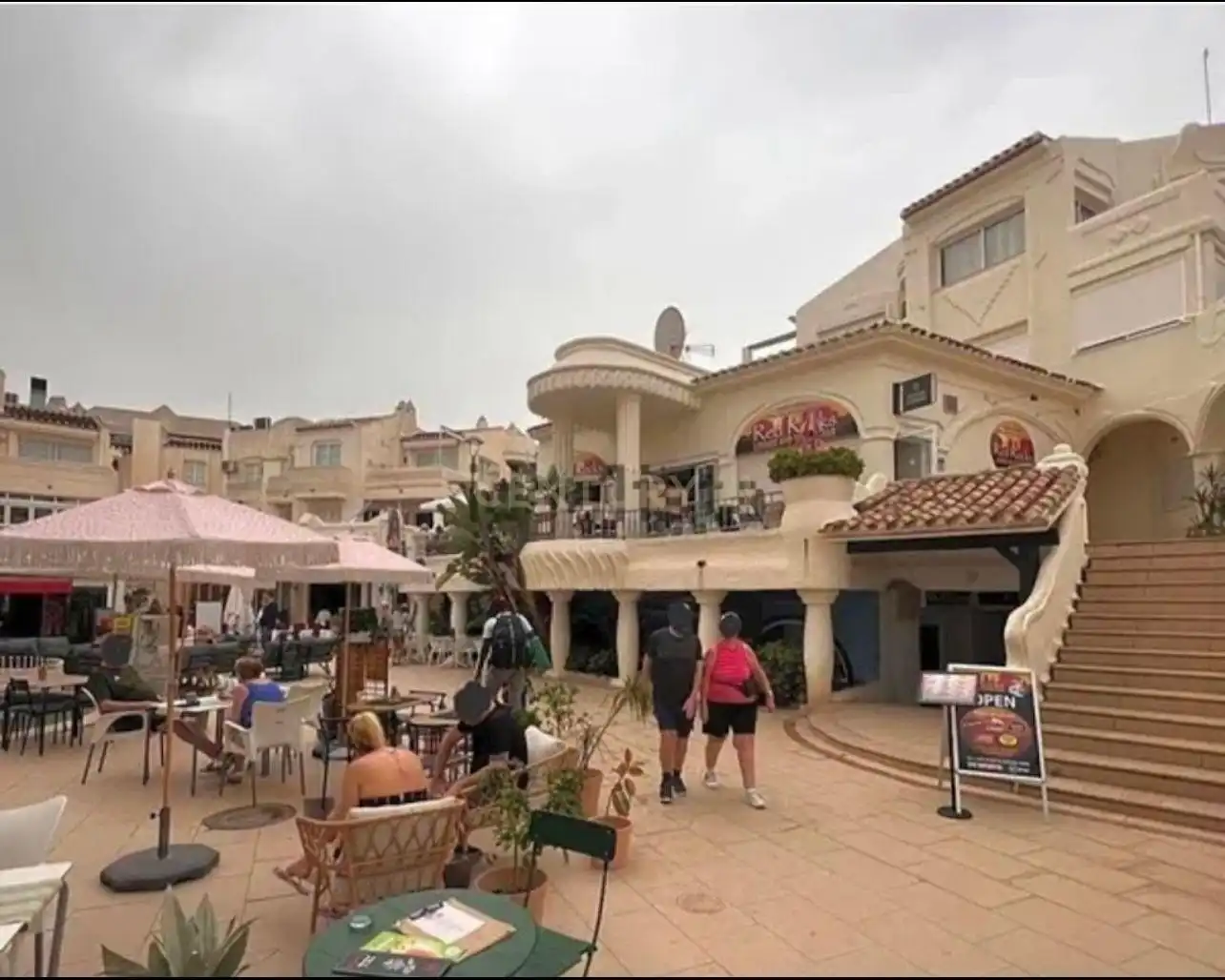 Local comercial en venda a Avenida del Puerto Deportivo, Benalmádena, Spain 36, imagen 5