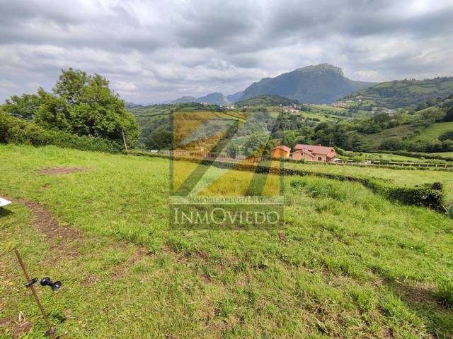 Terreno residencial en Venta en Morcín