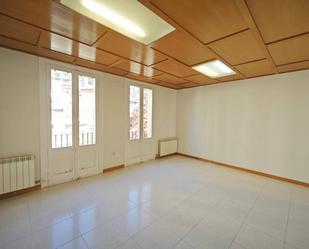 Flat for sale in Manresa  with Air Conditioner, Heating and Balcony