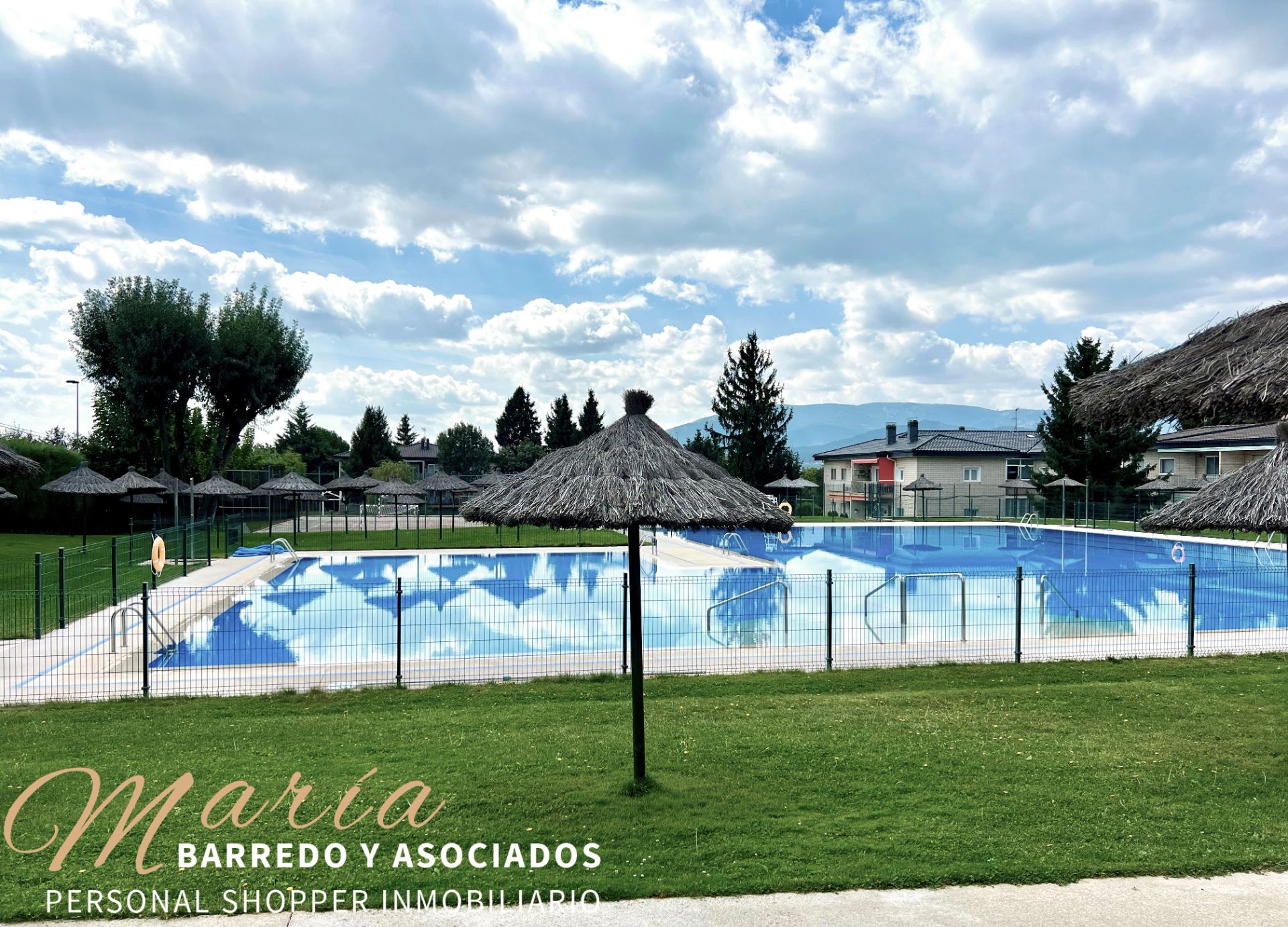 Piscina de Àtic en venda en Guadarrama amb Calefacció, Terrassa i Traster