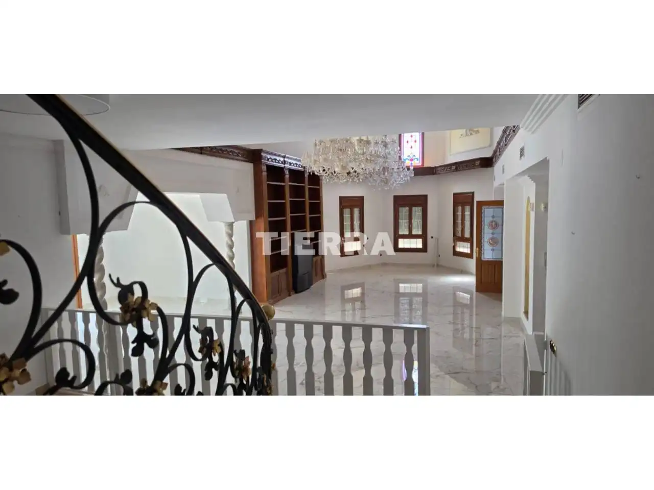 Chalet con piscina en venta en Calle los lirios, imagen 7