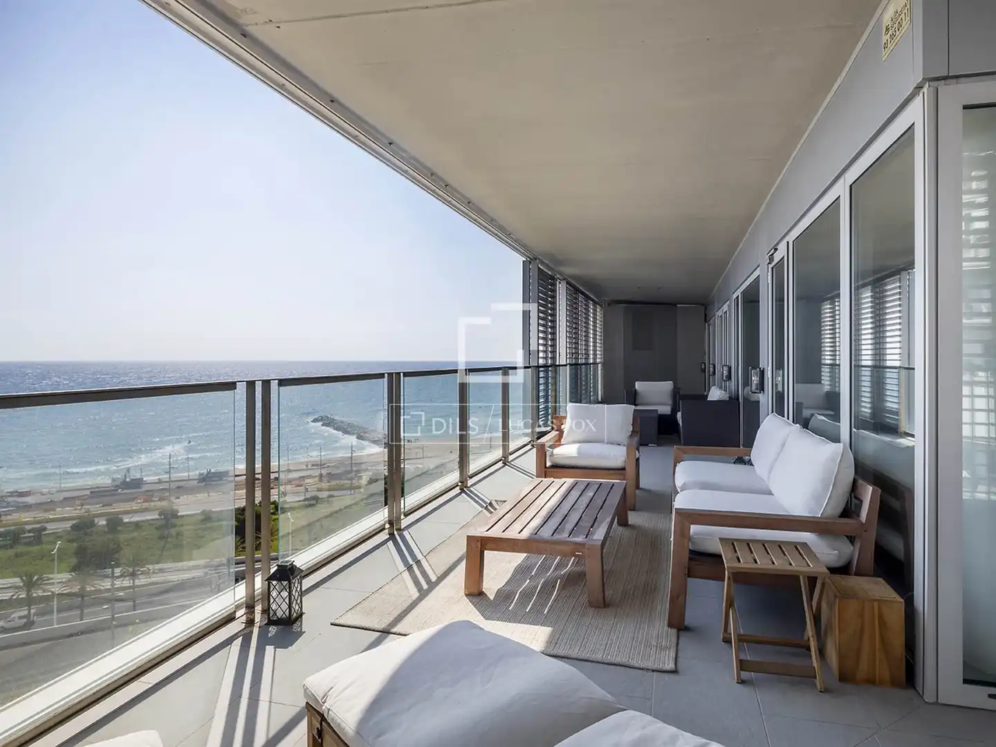 Terrace of Flat for rent in  Barcelona Capital  with Air Conditioner, Heating and Private garden