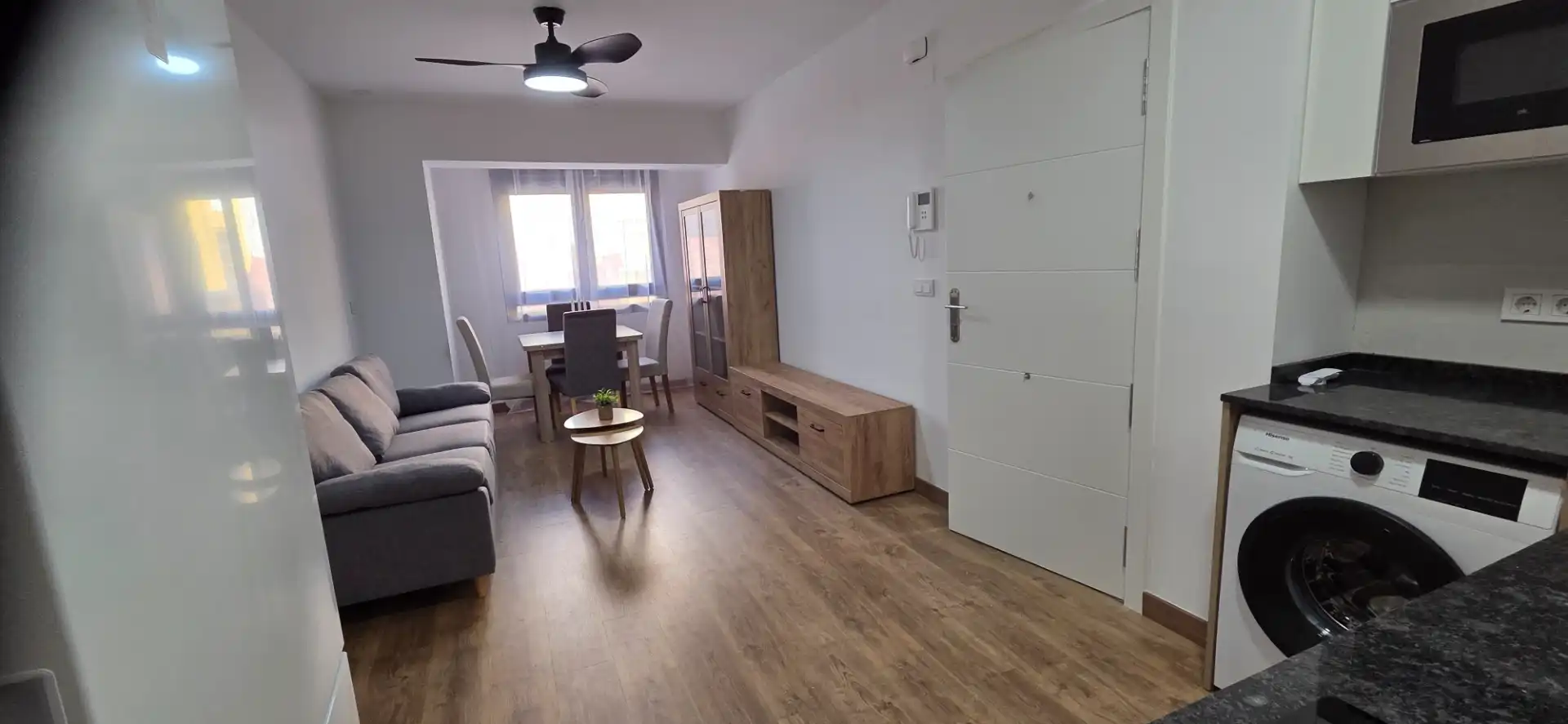 Living room of Flat for rent in Elda  with Furnished, Oven and Washing machine