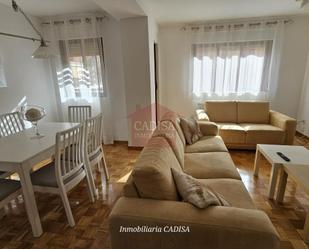 Living room of Flat to rent in Salamanca Capital  with Swimming Pool and Balcony