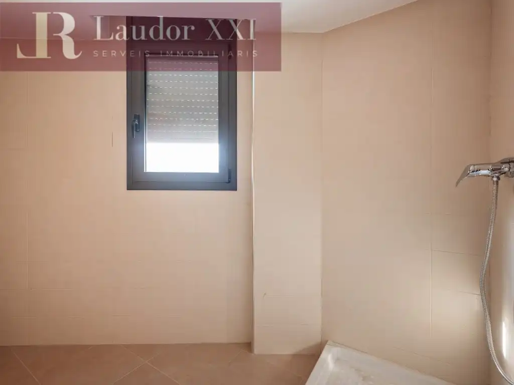 Habitación de Casa adosada en venta en Sant Quirze del Vallès