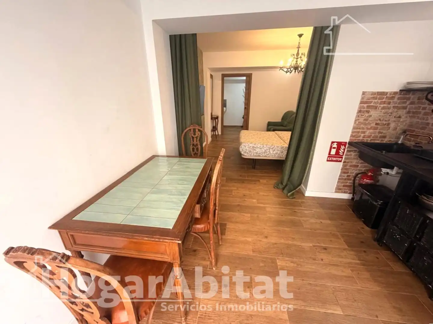Habitación de Piso en venta en Valencia con Aire acondicionado y Calefacción