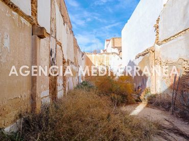 Terreni e lotti in vendita a Calle SANT ROC 30