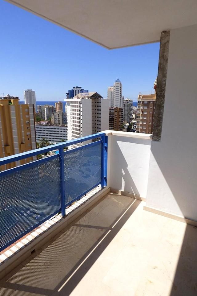 Terrassa de Apartament en venda en Benidorm amb Terrassa, Piscina i Piscina comunitària