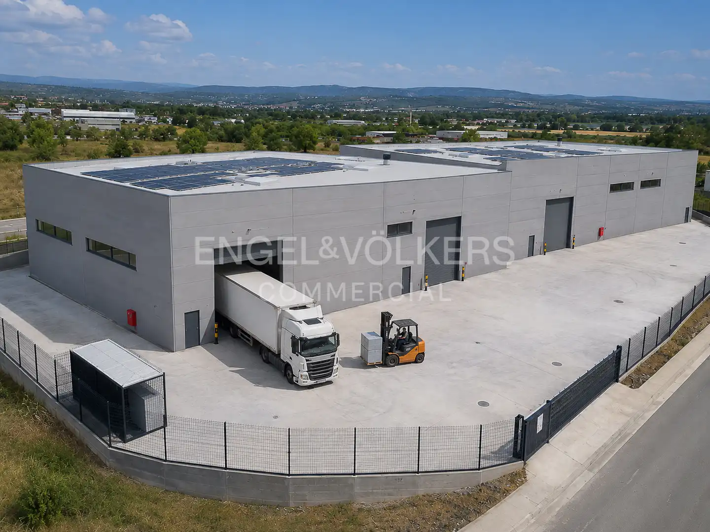 Vista exterior de Nau industrial de lloguer en La Granada