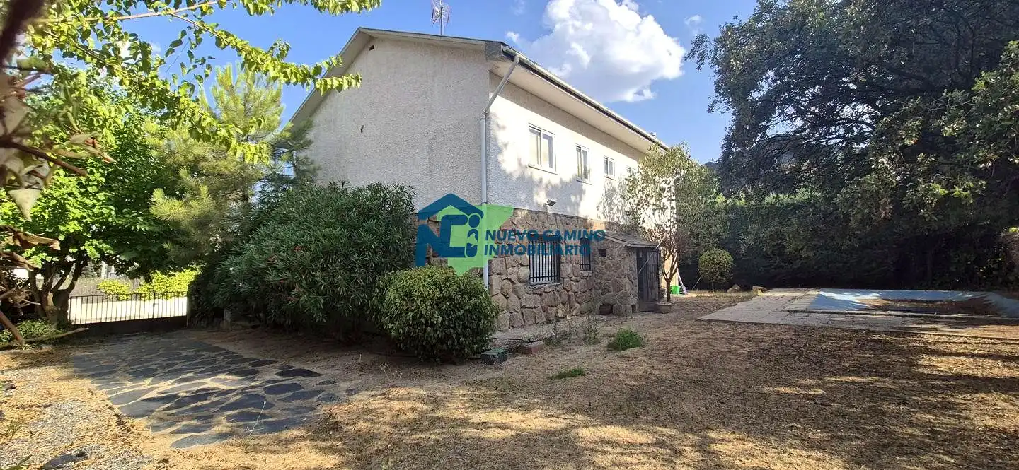 Casa o chalet en venta en Federico Del Cerro, 23, Los Ángeles - Jarandilla