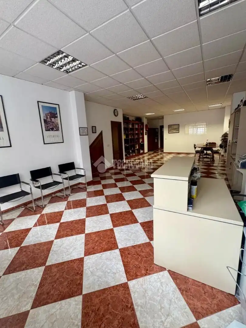 Local comercial en venda a Cueva de Menga, imagen 3