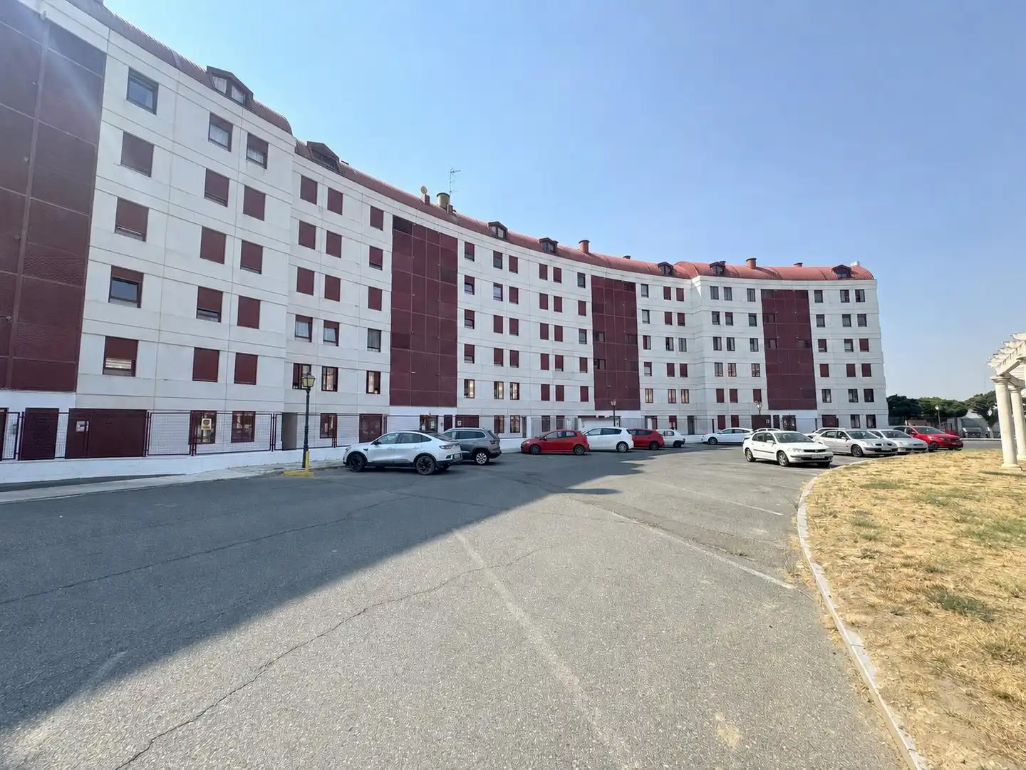 Vista exterior de Piso en venta en Ávila con Calefacción y Piscina comunitaria