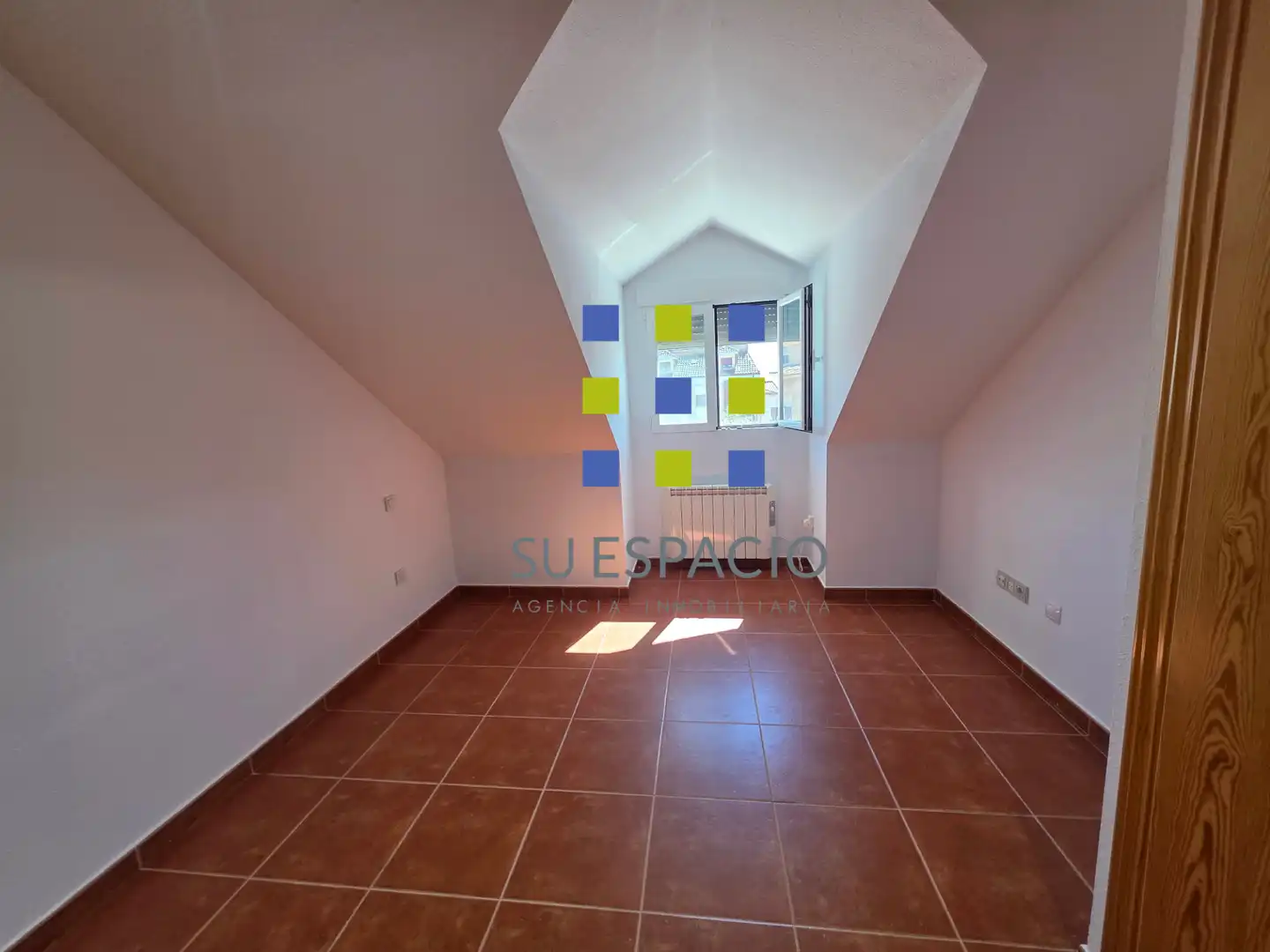 Bedroom of Duplexes for sale in Serranillos del Valle  with Air Conditioner and Heating