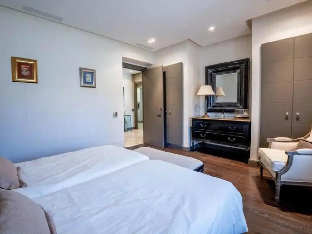 Habitación de Casa o chalet de alquiler en Estepona con Aire acondicionado, Jardín privado y Terraza