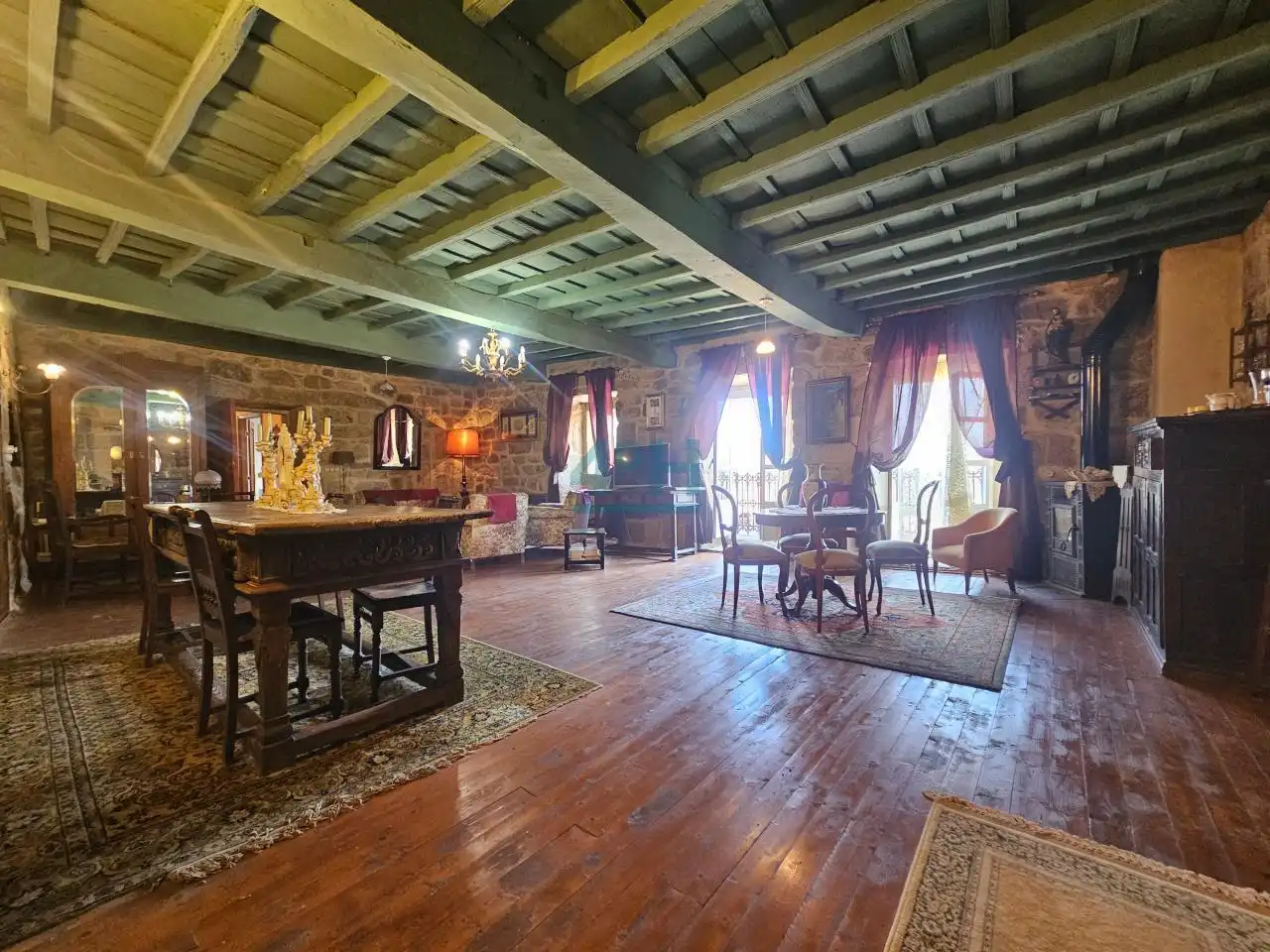 Comedor de Finca rústica en venta en Beade  con Jardín privado y Amueblado